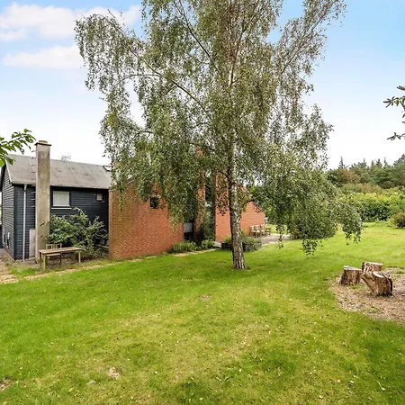 Cozy House On Helgenæs Knebel
