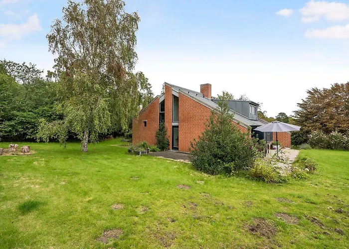 Cozy House On Helgenæs Knebel